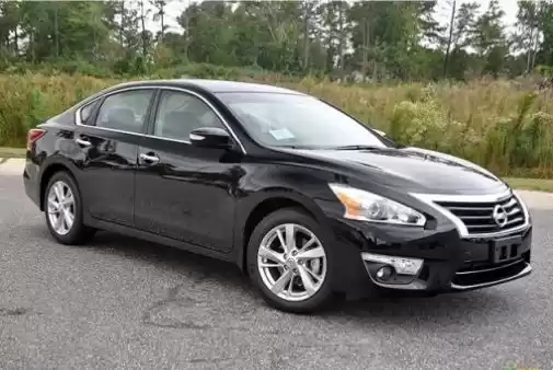 مستعملة Nissan Altima للبيع في الدوحة #6860 - 1  صورة 